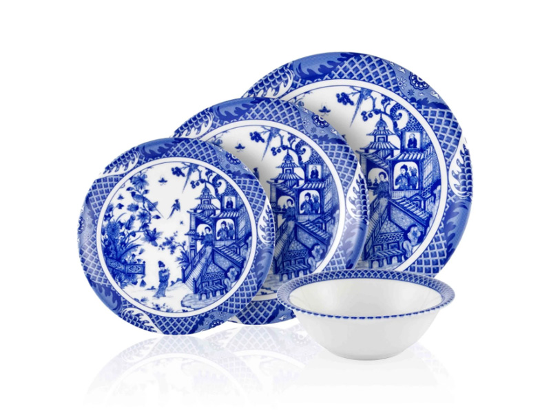 Chinois Series 24-Piece Porcelain Dinner Set