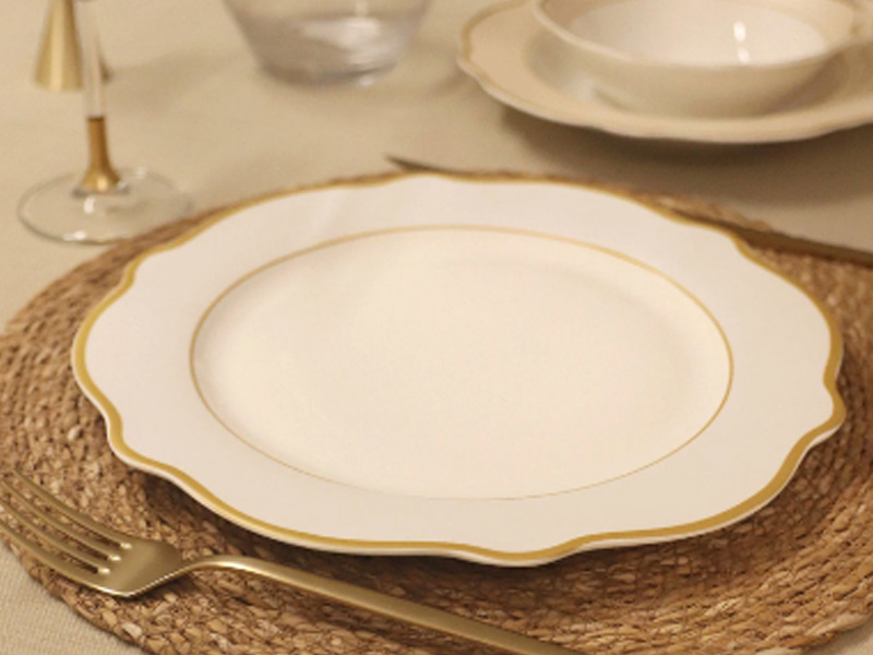 Jaswely Series Porcelain Dinner Plates, Set of 6 - White